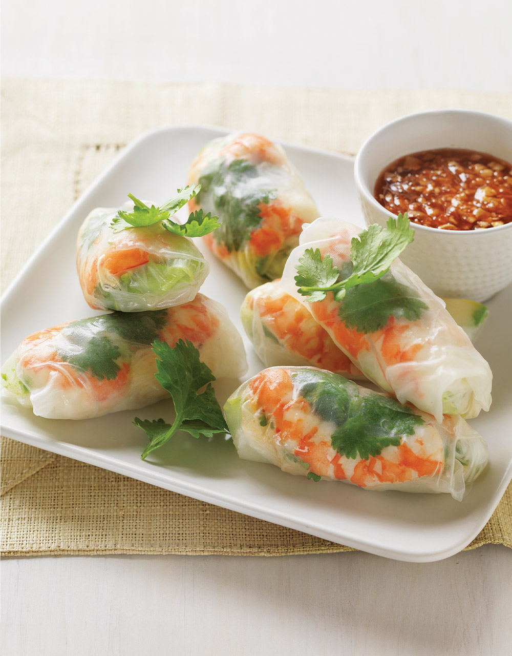 Avocado, prawn & coriander rice paper rolls