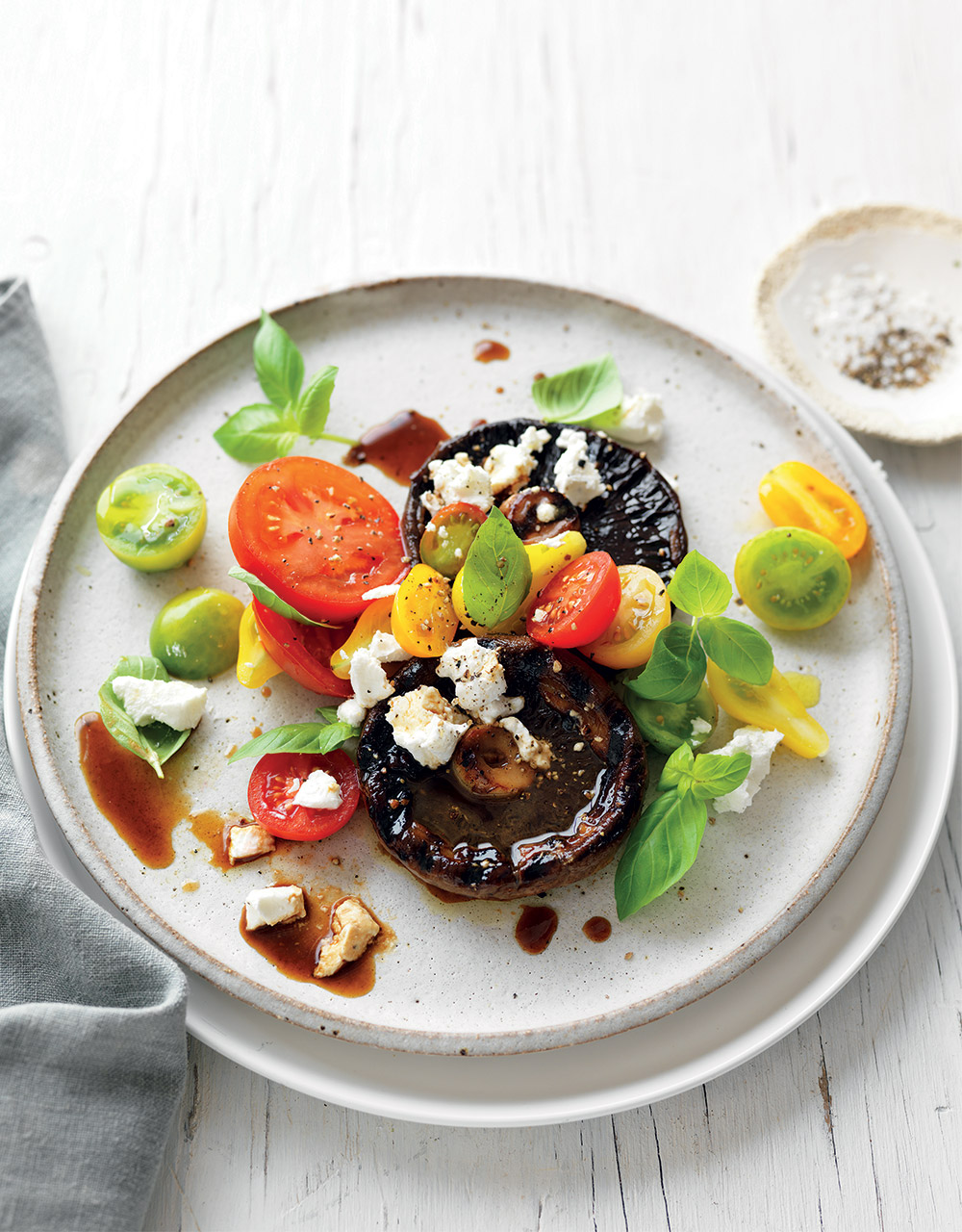 BBQ mushrooms with goat’s cheese, basil & tomatoes