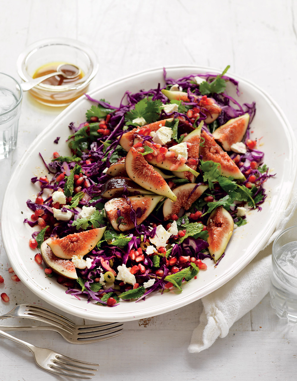 Fig, red cabbage & pomegranate salad