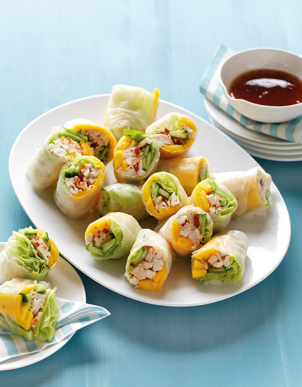 Mango, cucumber & chicken rice paper rolls
