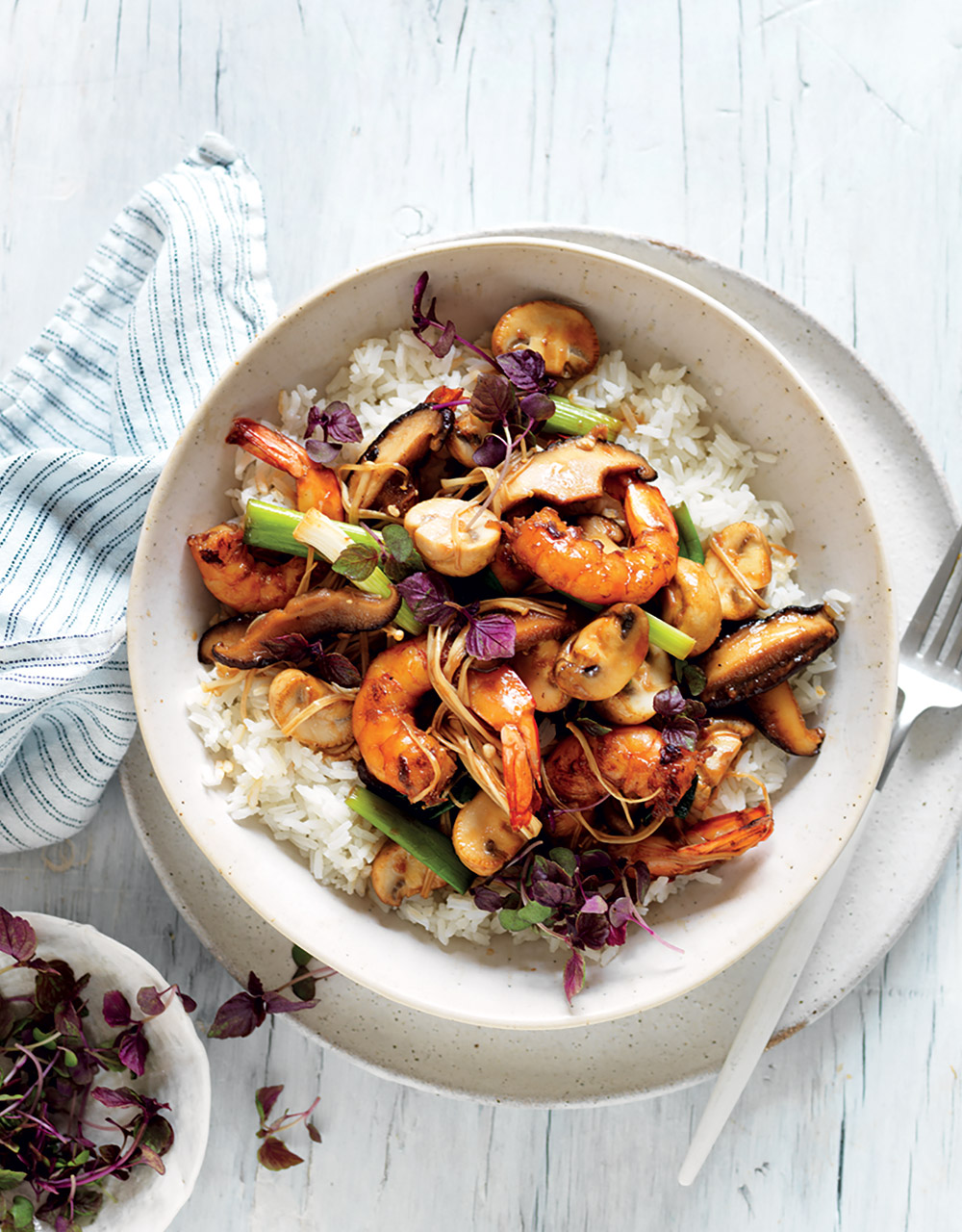 Mixed mushroom & prawn stir-fry