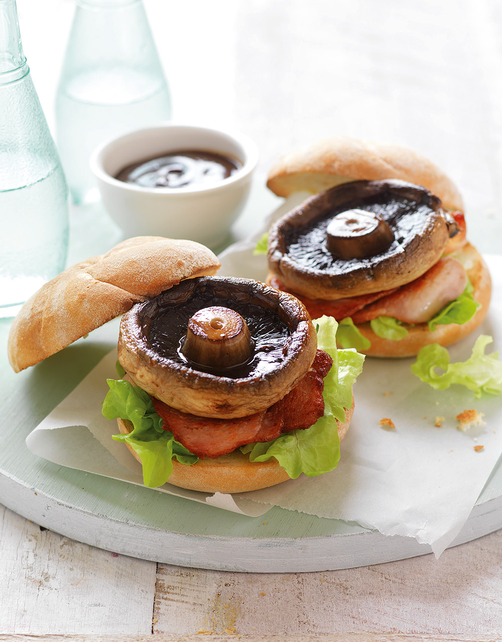 Mushroom & bacon burgers