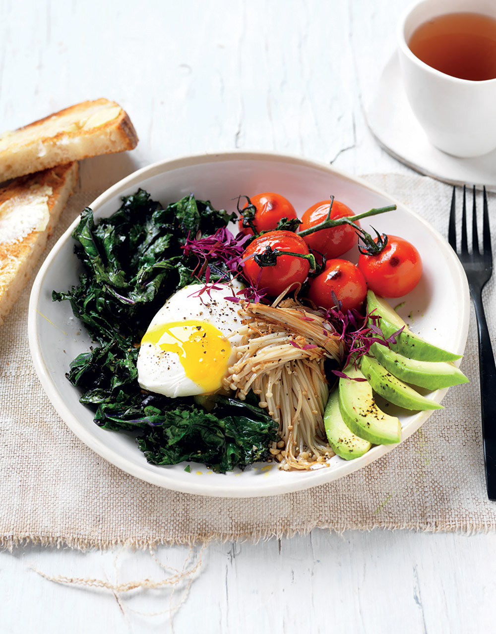 Sauteed kale, enoki, mushrooms & eggs