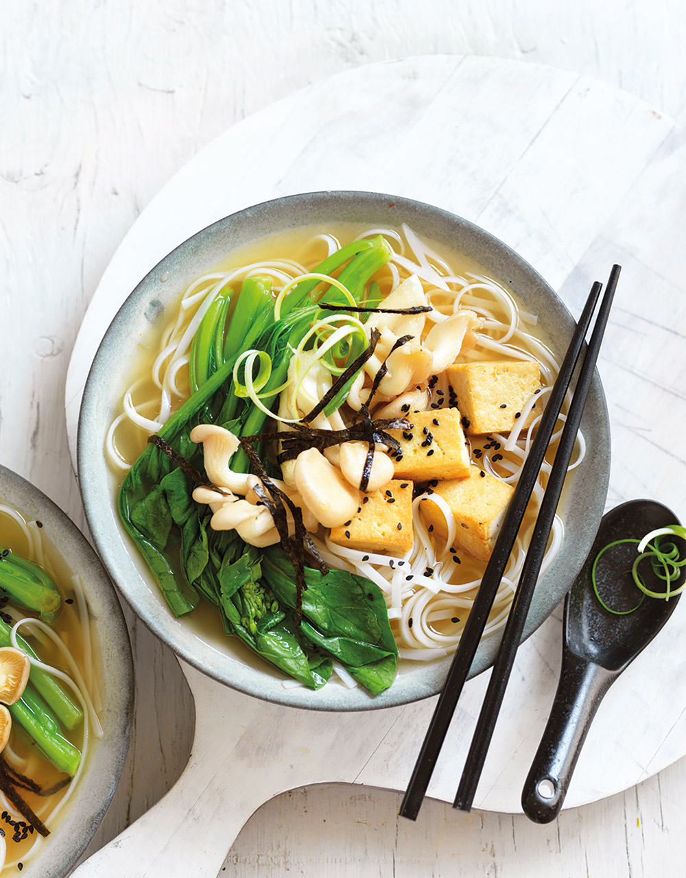 Shemeji mushroom & choy sum miso noodle soup