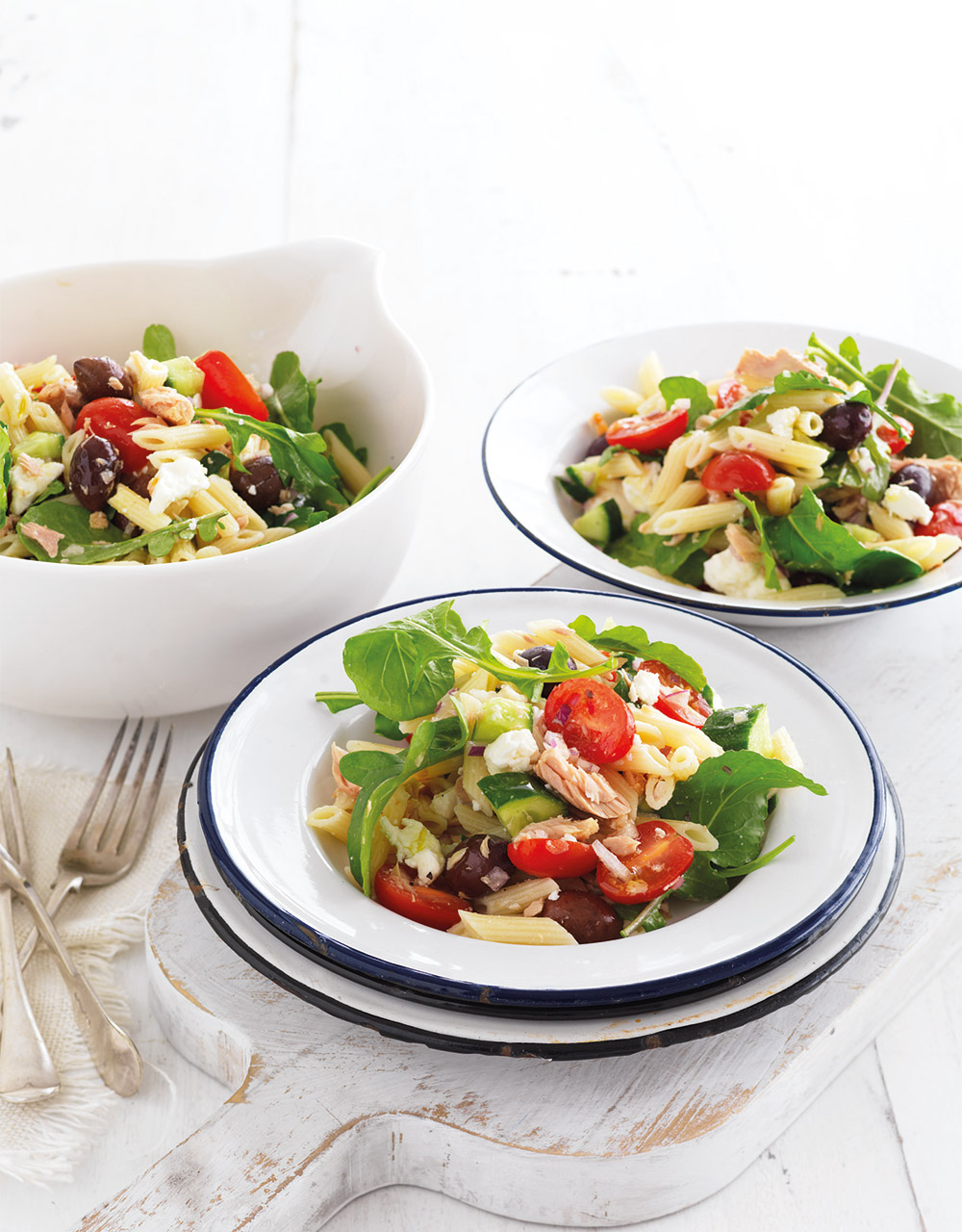 Tomato, cucumber, feta & tuna pasta salad