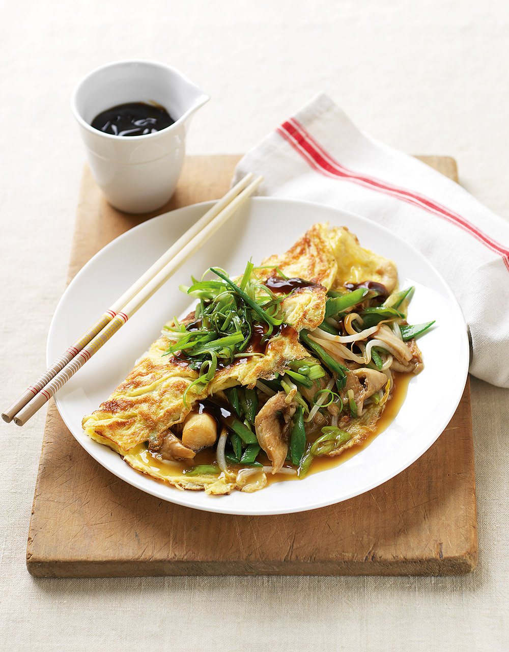 Wok-fried Asian vegetable omelettes